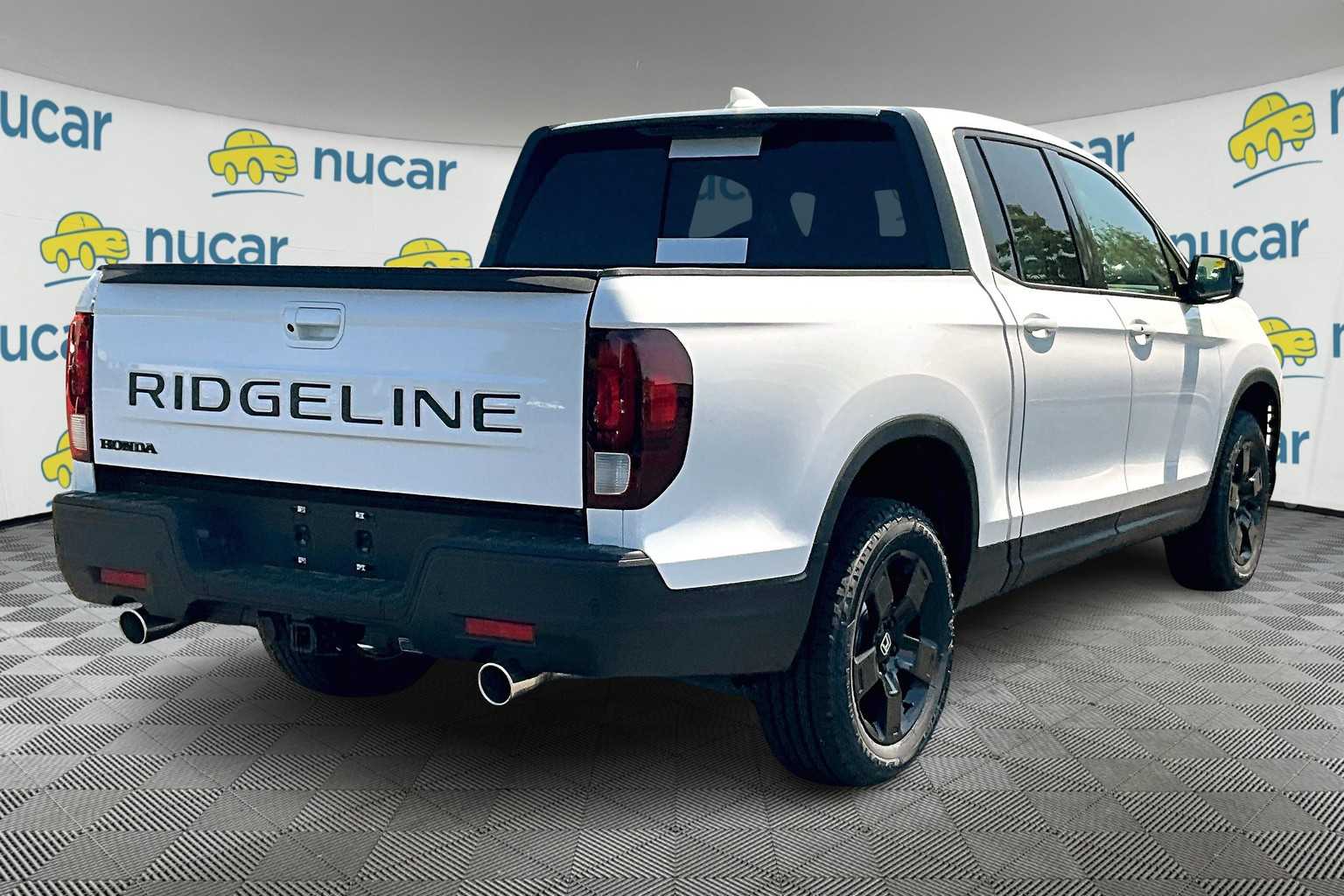 2025 Honda Ridgeline Black Edition - Photo 7