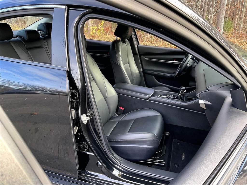 2023 Mazda Mazda3 2.5 S Select Package - Photo 11