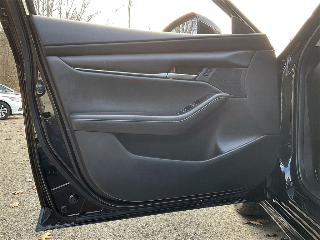 2023 Mazda Mazda3 2.5 S Select Package - Photo 9