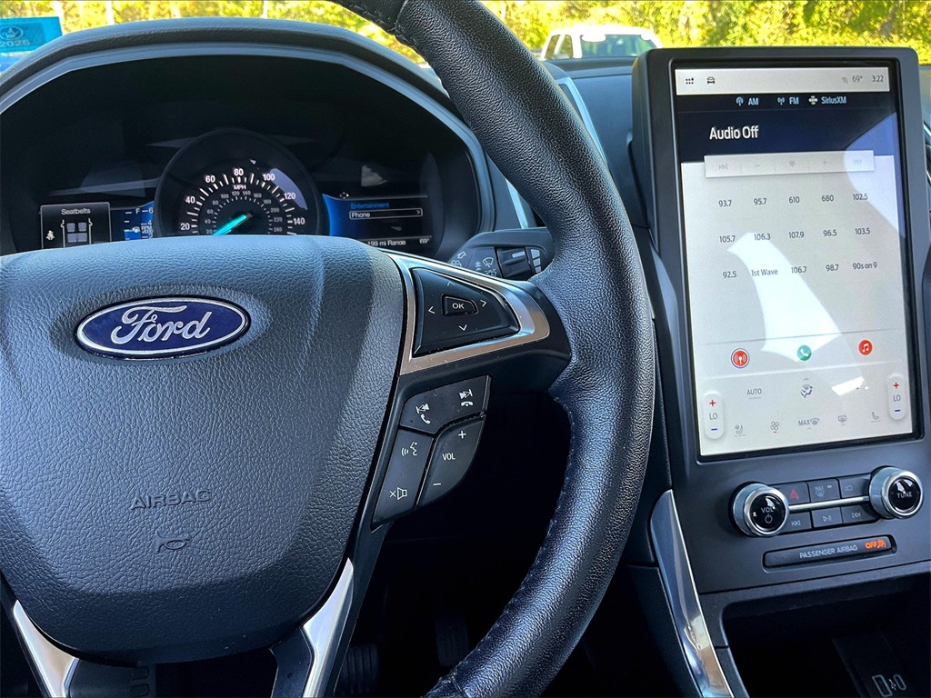 2023 Ford Edge Titanium - Photo 23