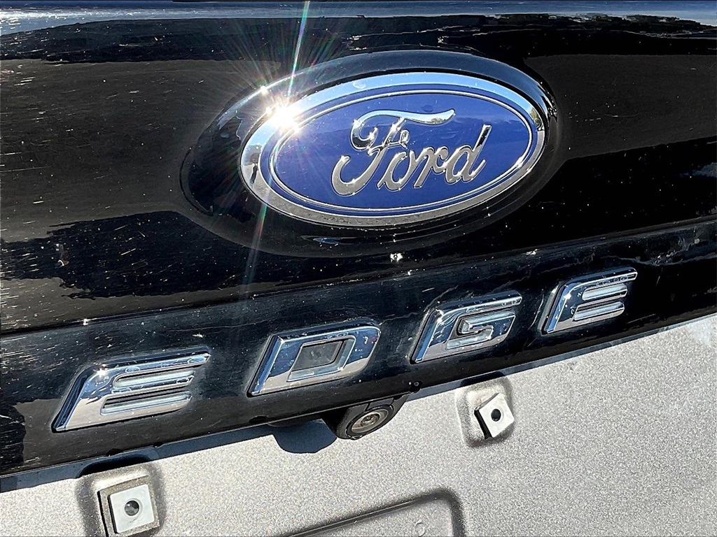 2023 Ford Edge Titanium - Photo 26