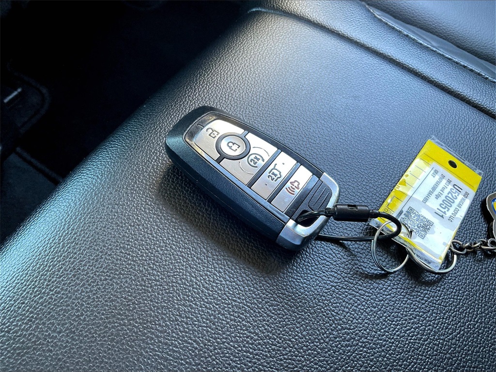 2023 Ford Edge Titanium - Photo 27