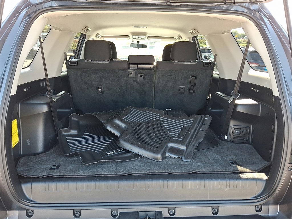 2016 Toyota 4Runner SR5 - Photo 28