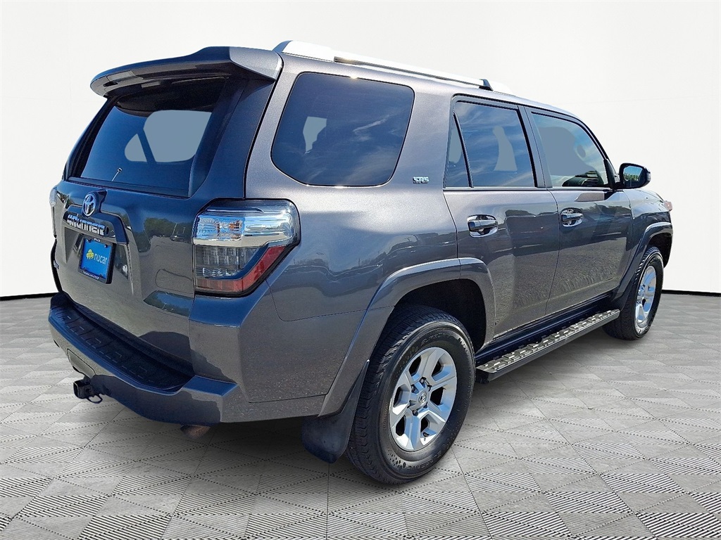 2016 Toyota 4Runner SR5 - Photo 7