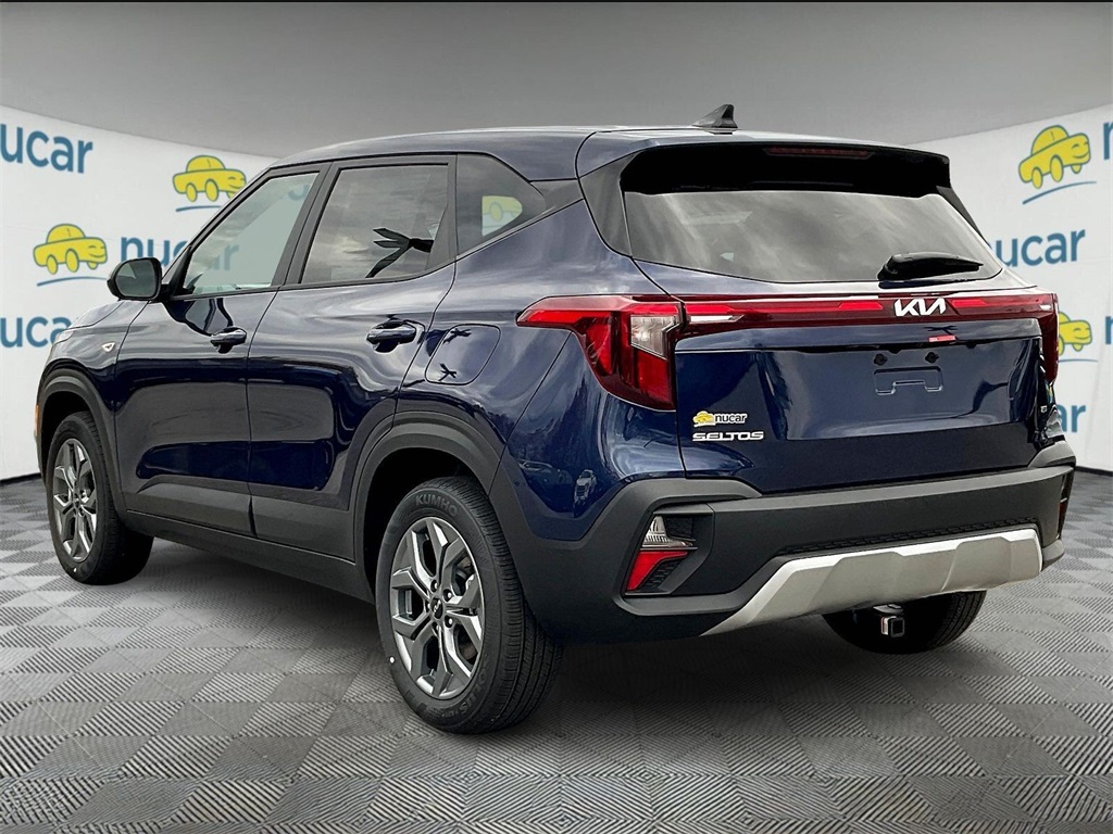 2026 Kia Seltos LX - Photo 5
