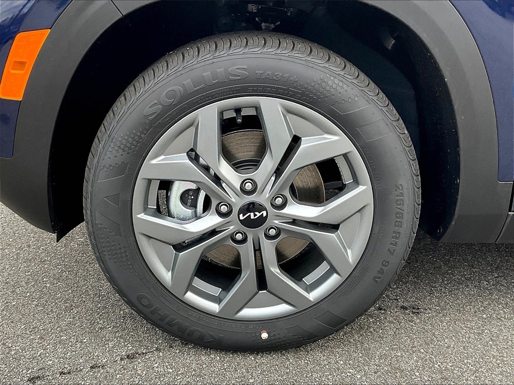 2026 Kia Seltos LX - Photo 8