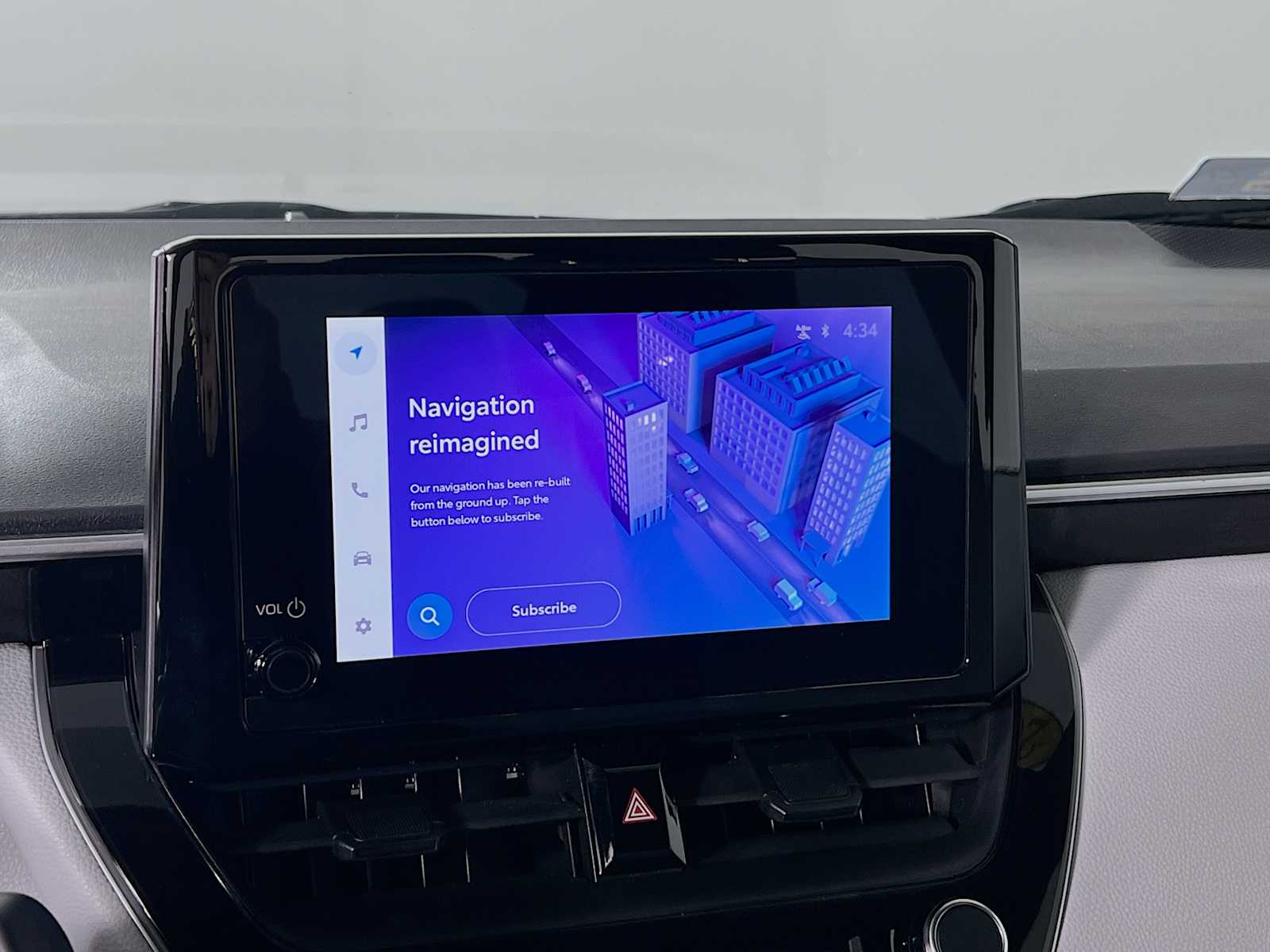 2024 Toyota Corolla SE - Photo 13