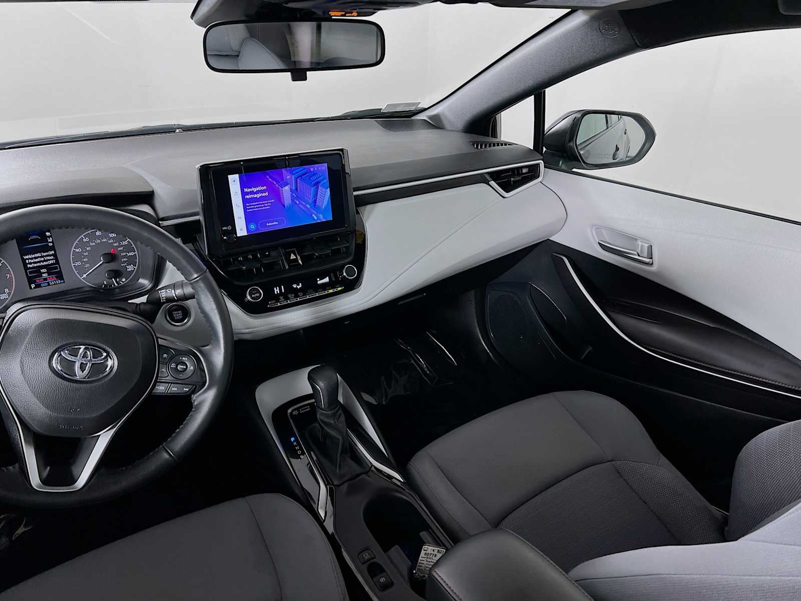 2024 Toyota Corolla SE - Photo 23