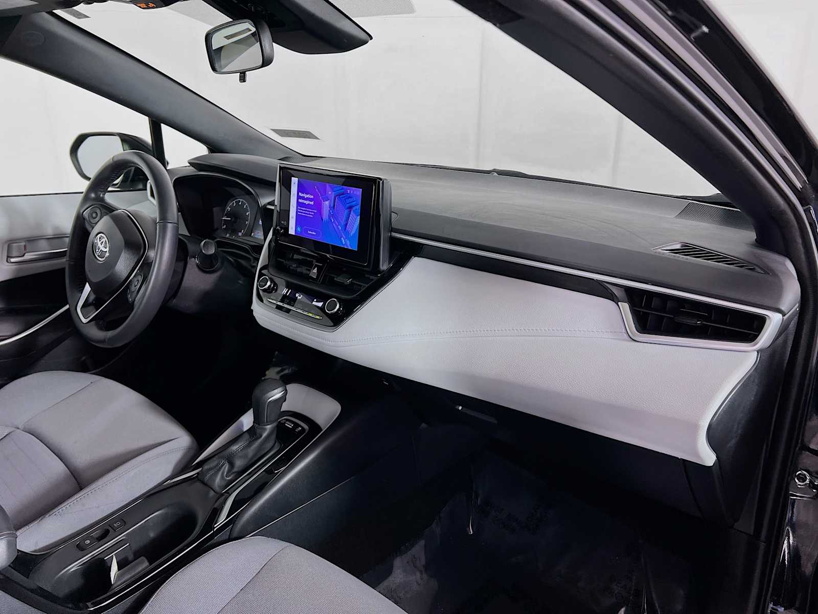 2024 Toyota Corolla SE - Photo 28