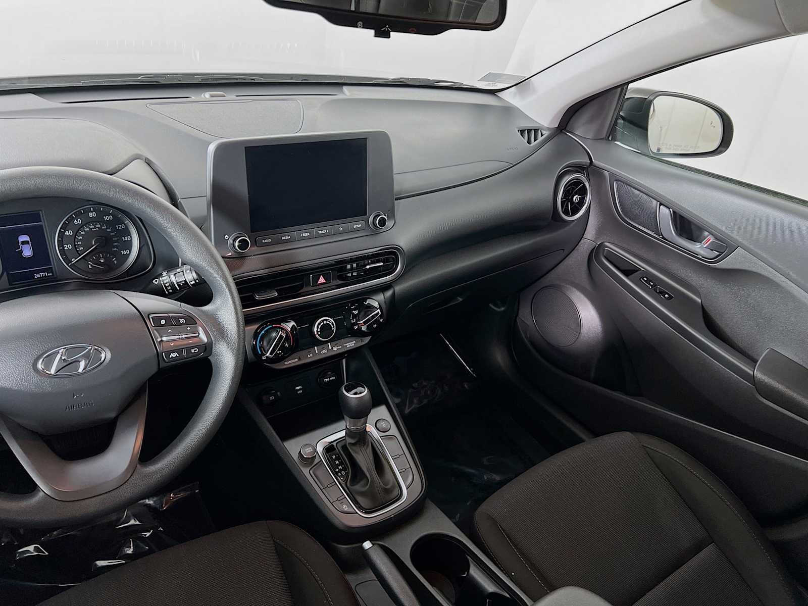 2022 Hyundai Kona SEL - Photo 22