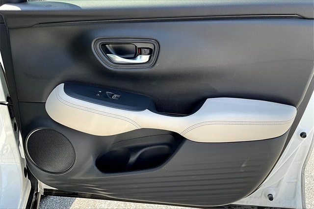 2023 Honda HR-V EX-L - Photo 12