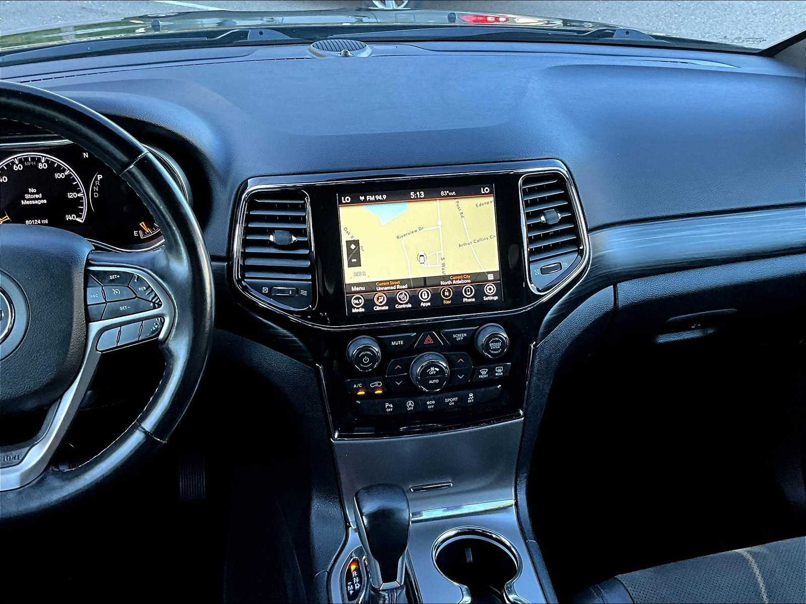 2020 Jeep Grand Cherokee Altitude - Photo 18