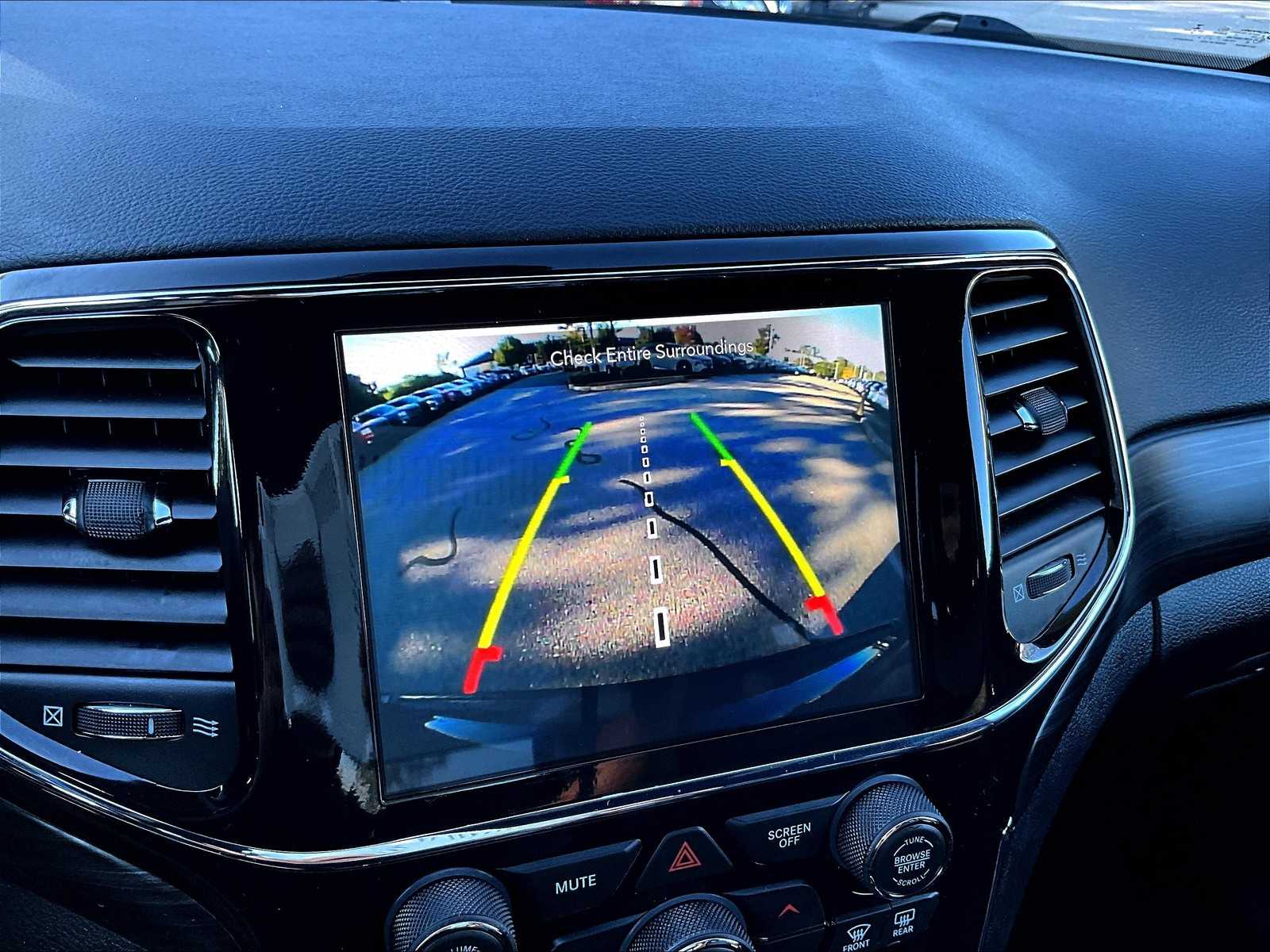 2020 Jeep Grand Cherokee Altitude - Photo 19