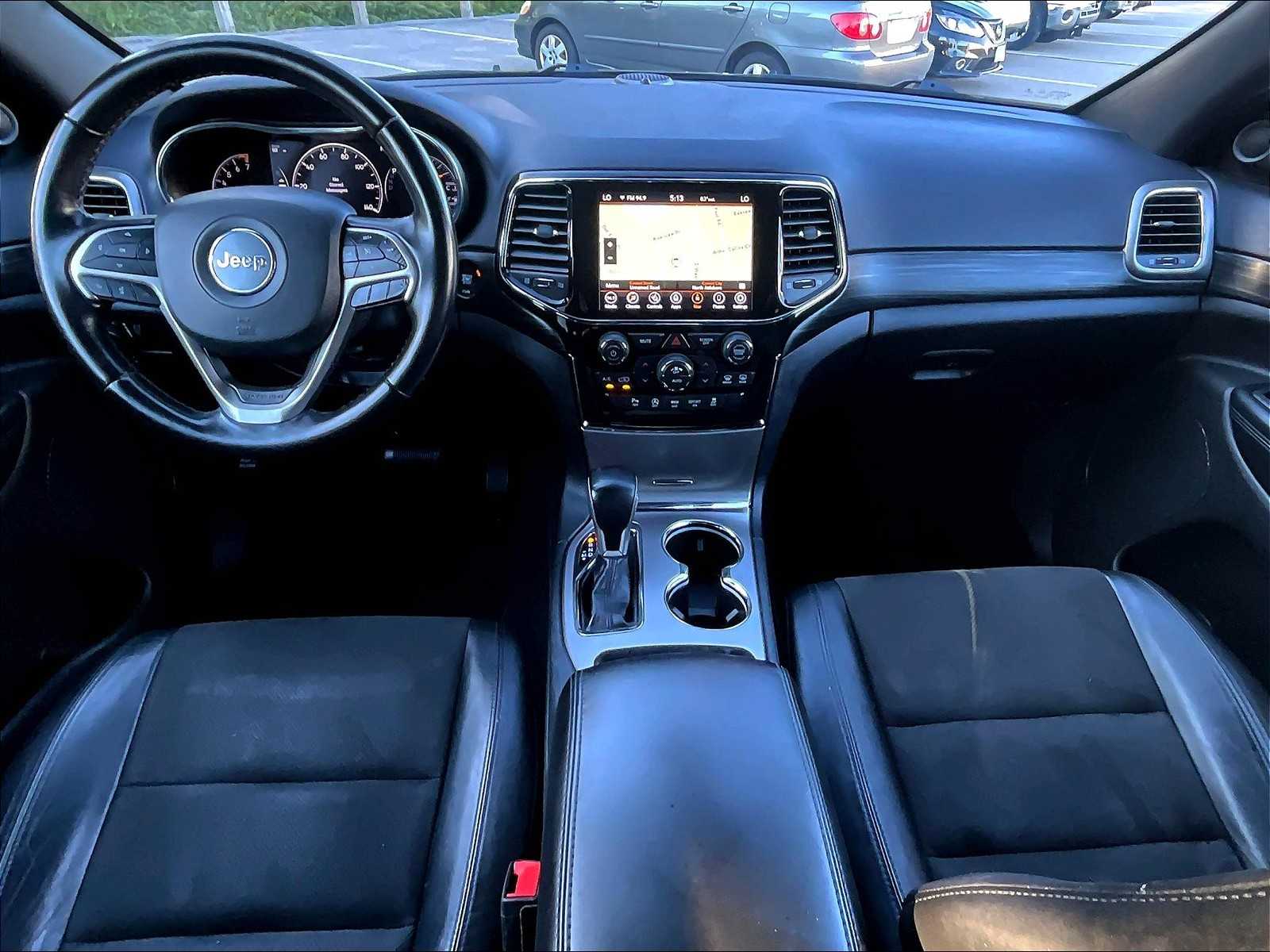 2020 Jeep Grand Cherokee Altitude - Photo 21