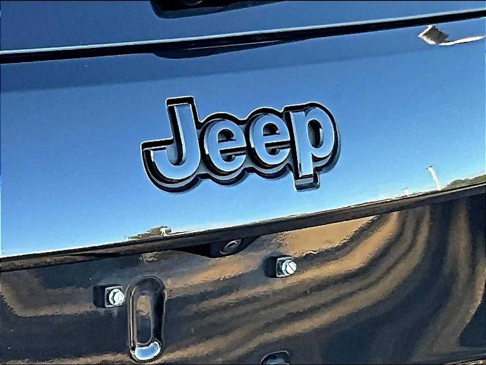 2020 Jeep Grand Cherokee Altitude - Photo 27
