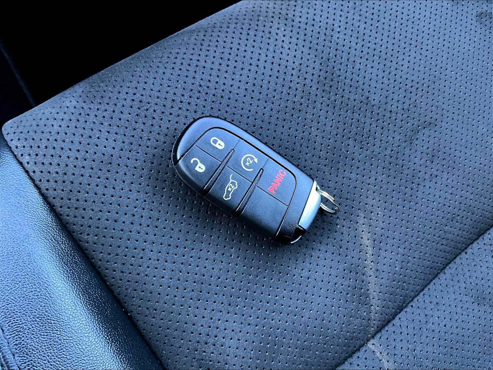 2020 Jeep Grand Cherokee Altitude - Photo 29