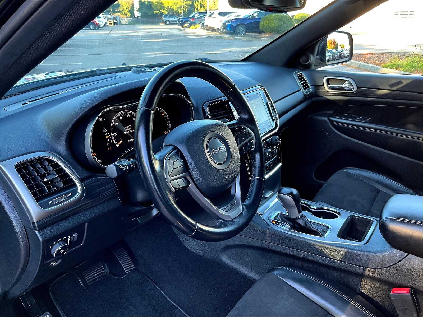 2020 Jeep Grand Cherokee Altitude - Photo 8