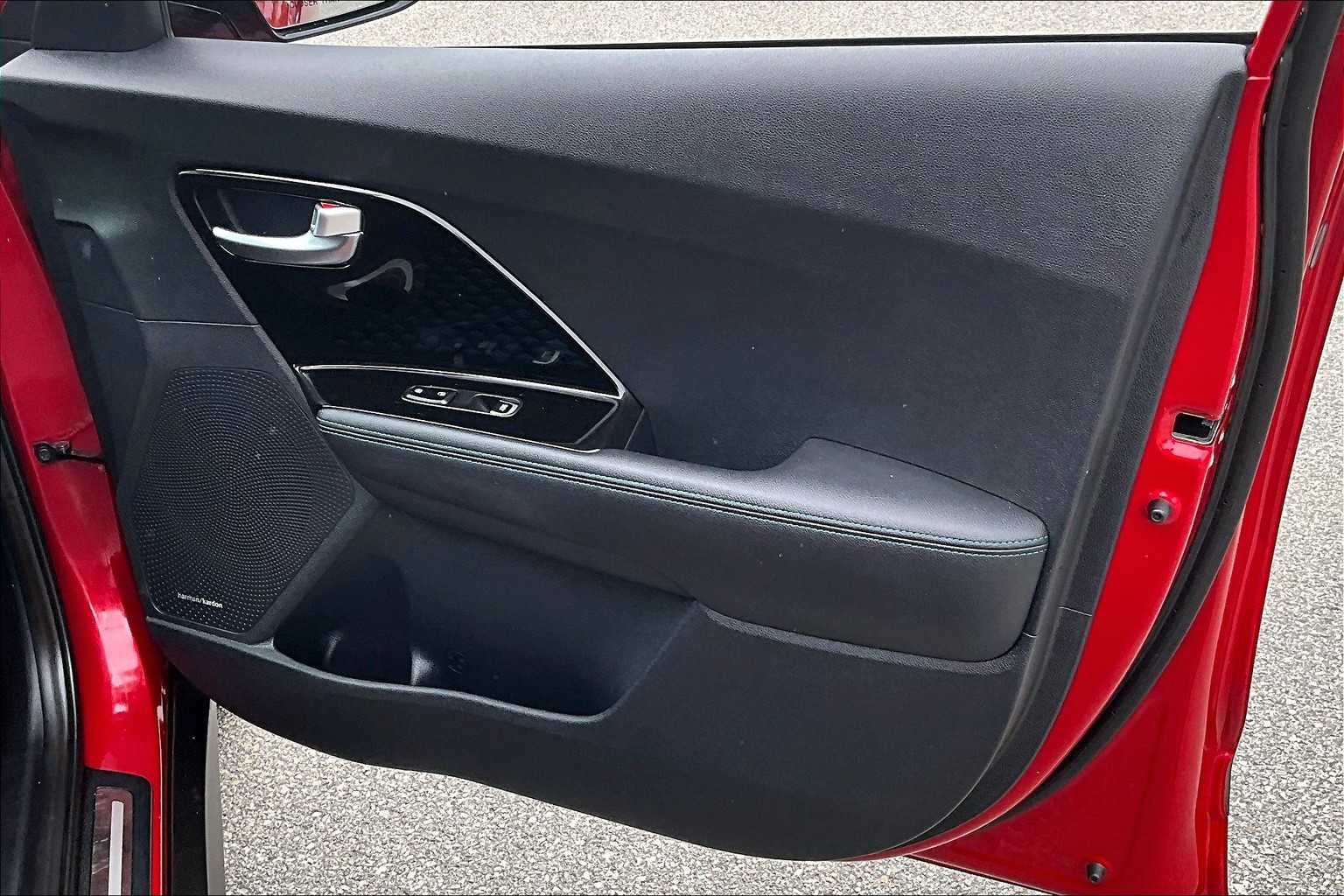 2022 Kia Niro EV EX Premium - Photo 12