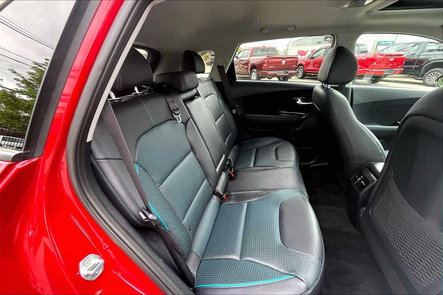 2022 Kia Niro EV EX Premium - Photo 16