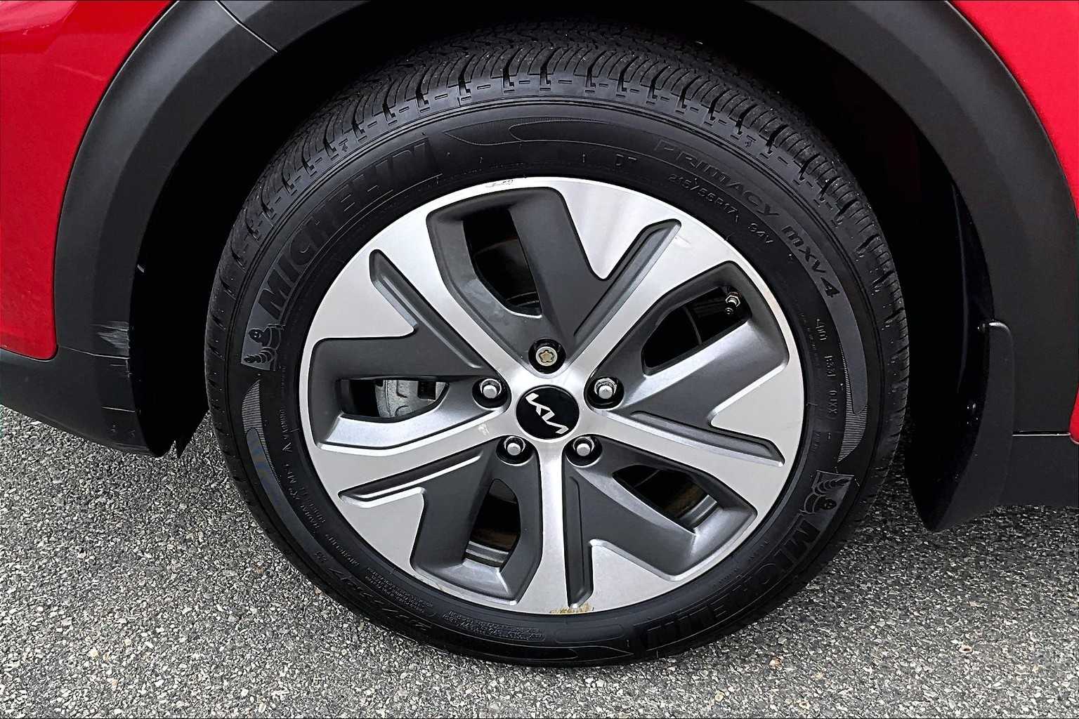 2022 Kia Niro EV EX Premium - Photo 7