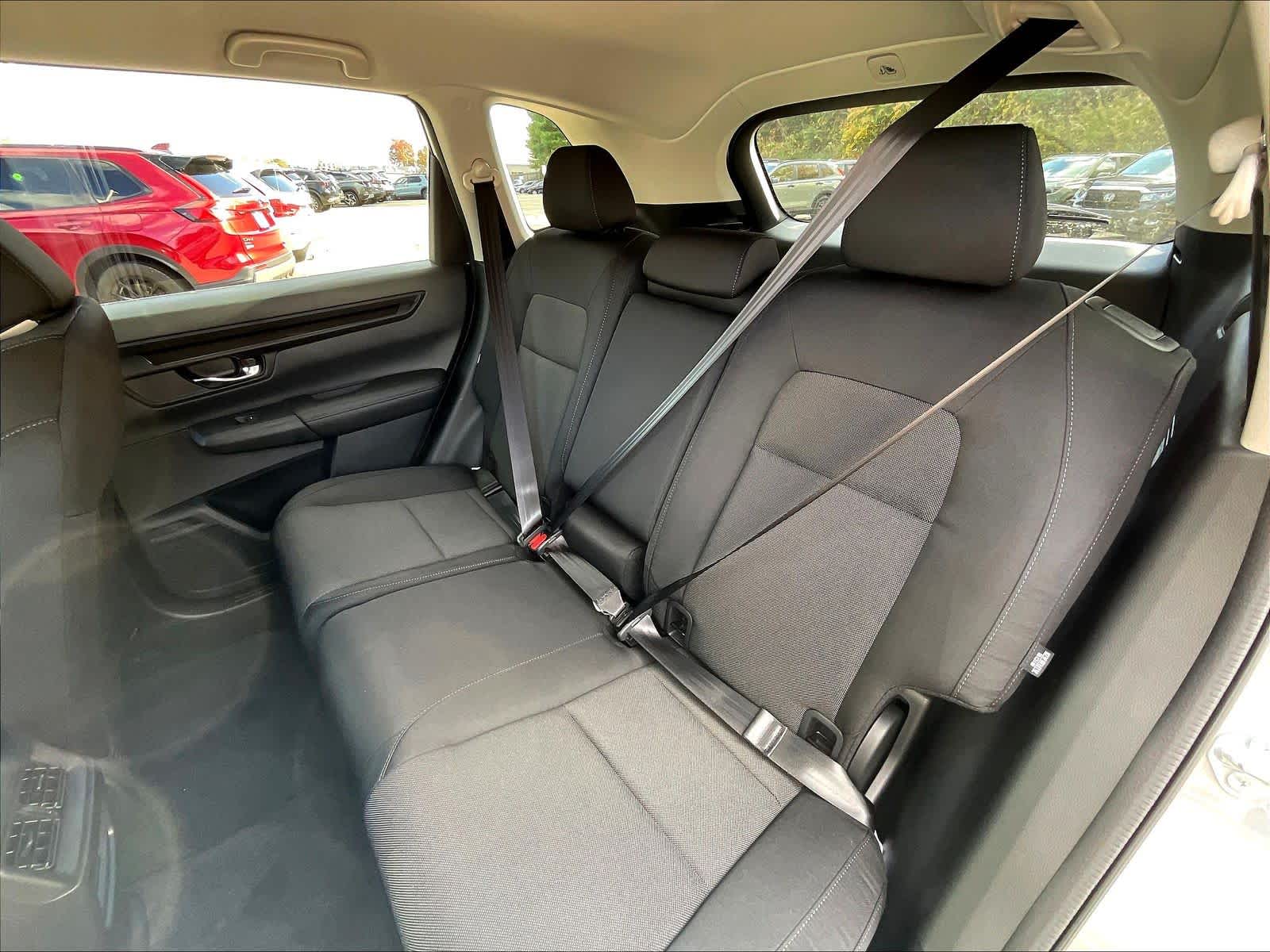 2026 Honda CR-V LX - Photo 15
