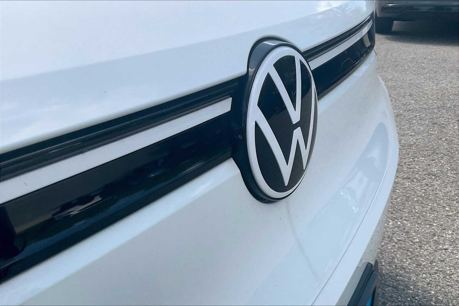 2024 Volkswagen ID.4 Standard - Photo 30