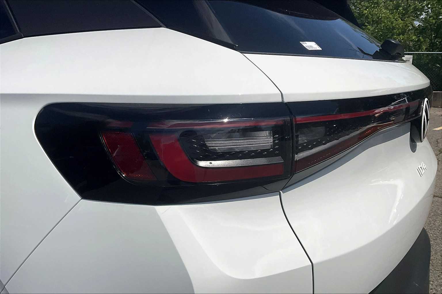 2024 Volkswagen ID.4 Standard - Photo 32