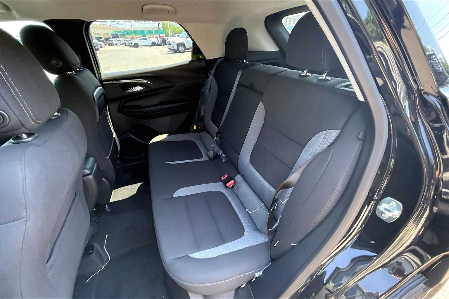 2026 Chevrolet TrailBlazer LT - Photo 15