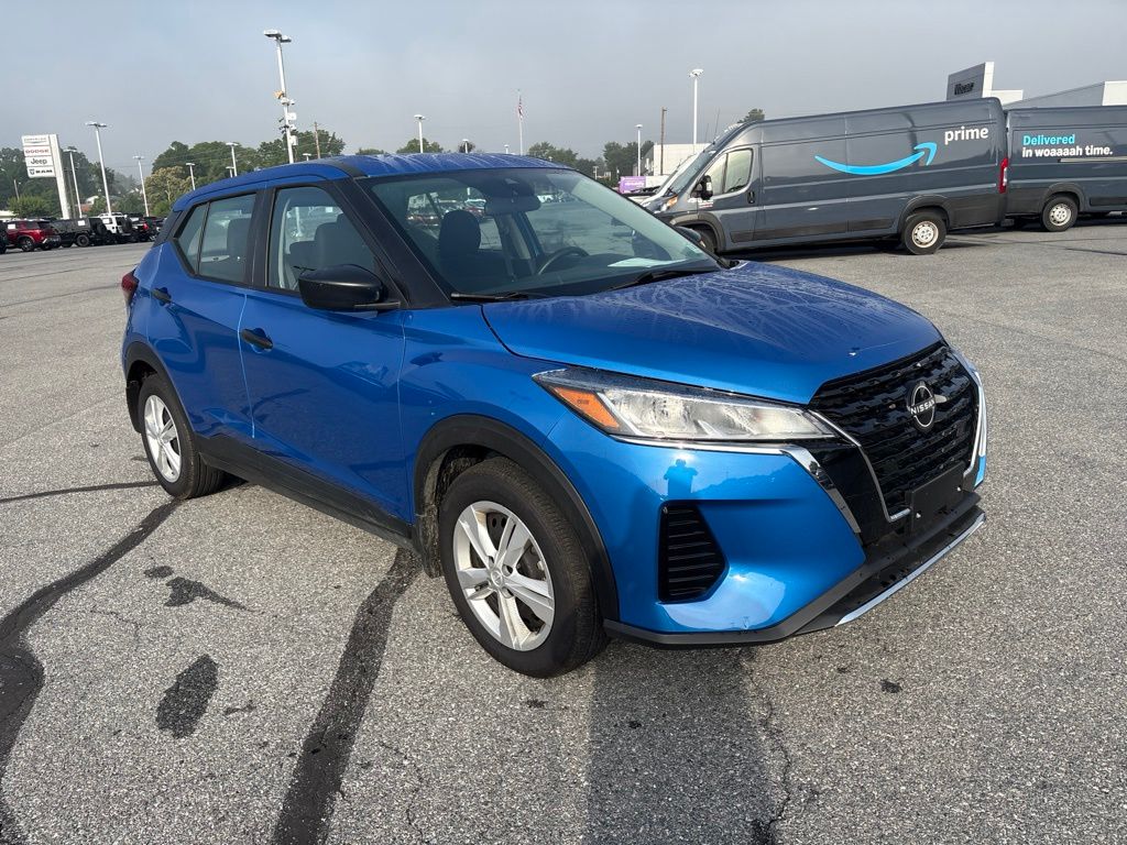 2025 Nissan Kicks Play S - Photo 1