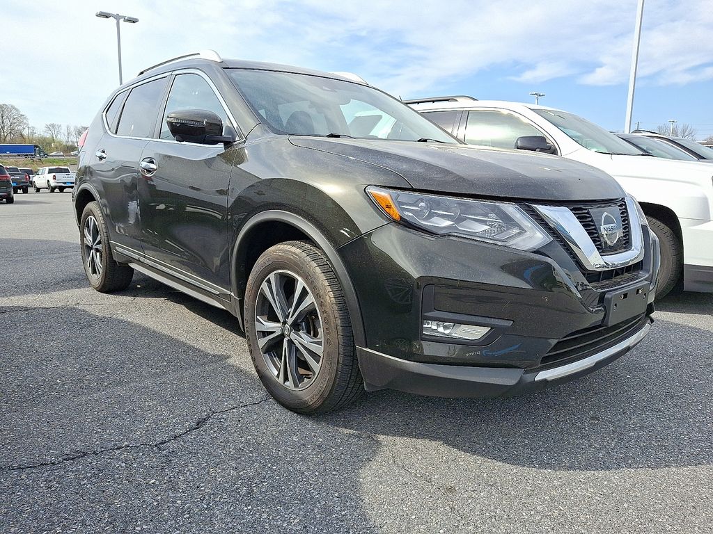 2017 Nissan Rogue SL