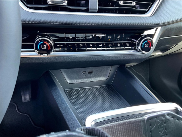 2026 Chevrolet Equinox LT - Photo 14