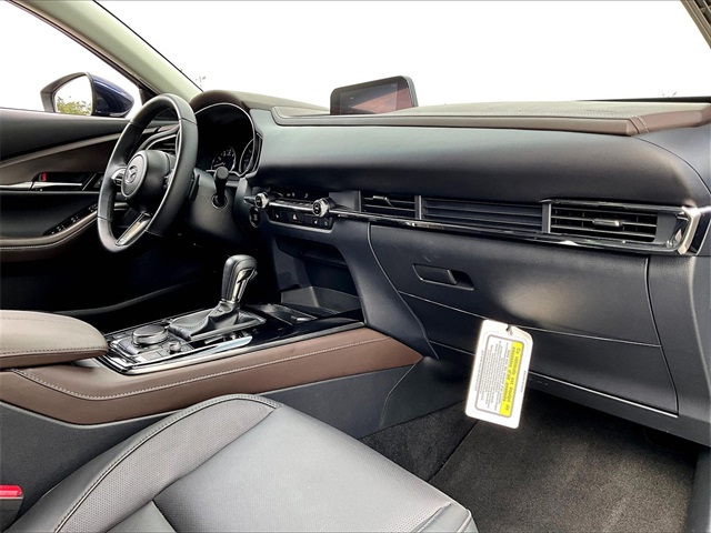 2025 Mazda CX-30 2.5 S Premium Package - Photo 13