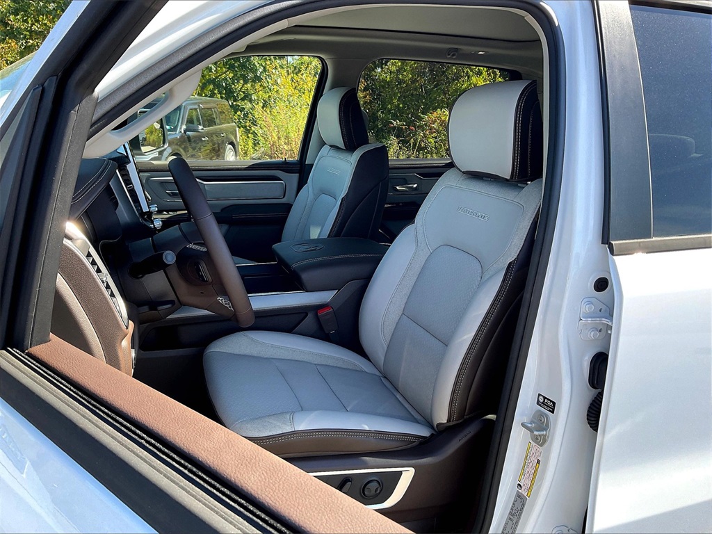 2026 Ram 1500 Laramie - Photo 11
