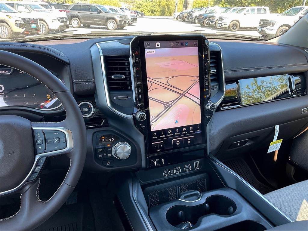 2026 Ram 1500 Laramie - Photo 13
