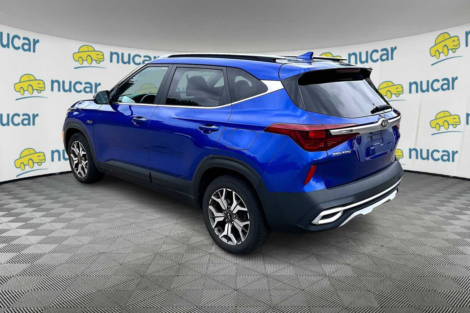 2021 Kia Seltos EX - Photo 3