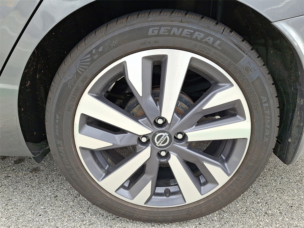 2020 Nissan Versa 1.6 SR - Photo 7