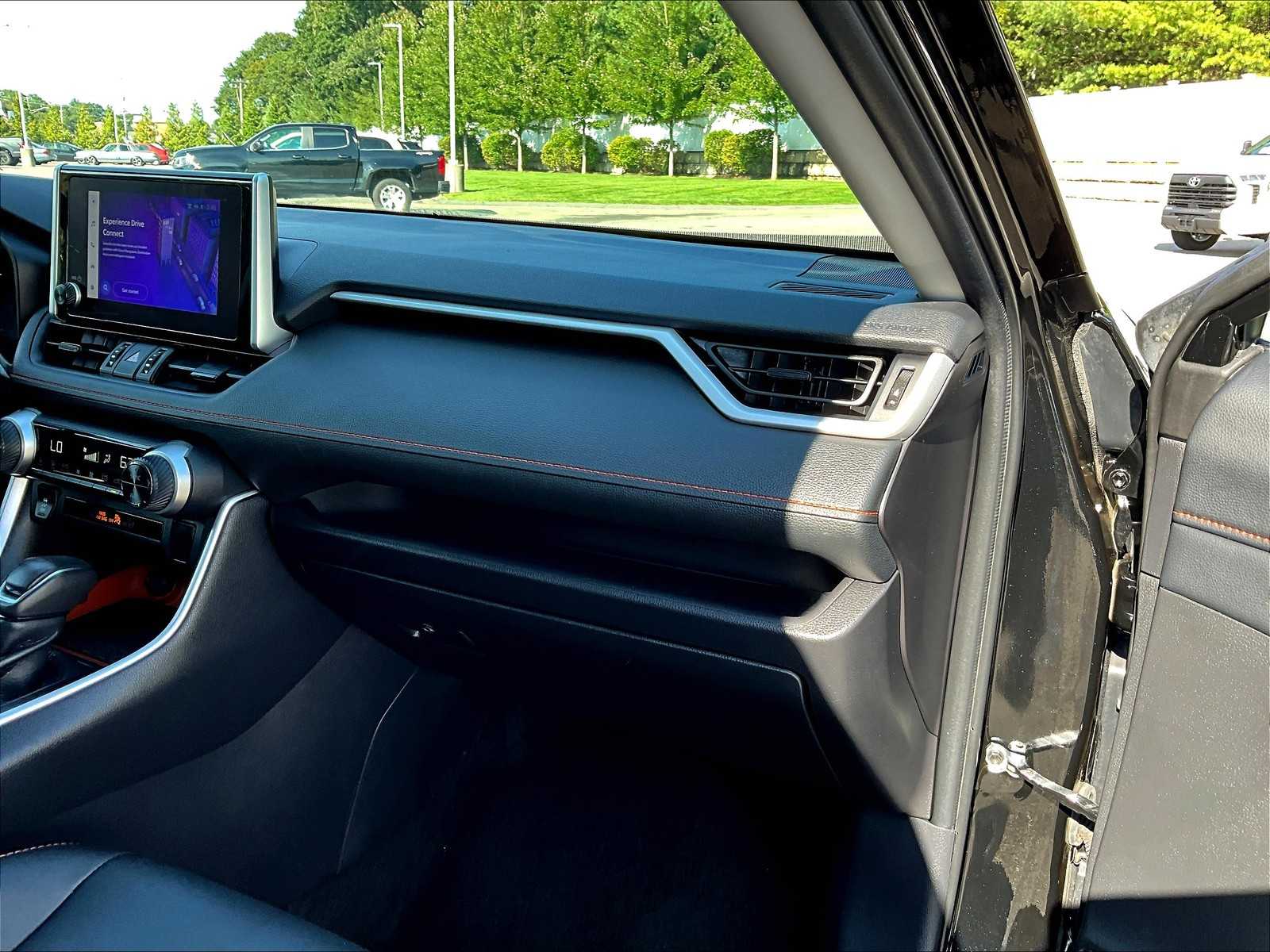 2024 Toyota RAV4 Adventure - Photo 13