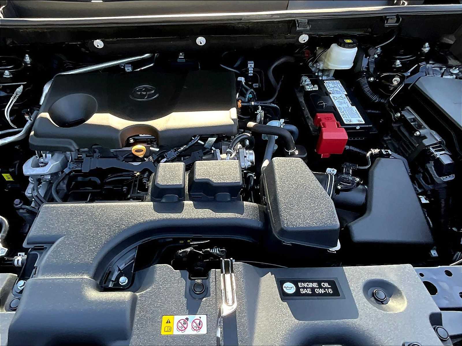 2024 Toyota RAV4 Adventure - Photo 30