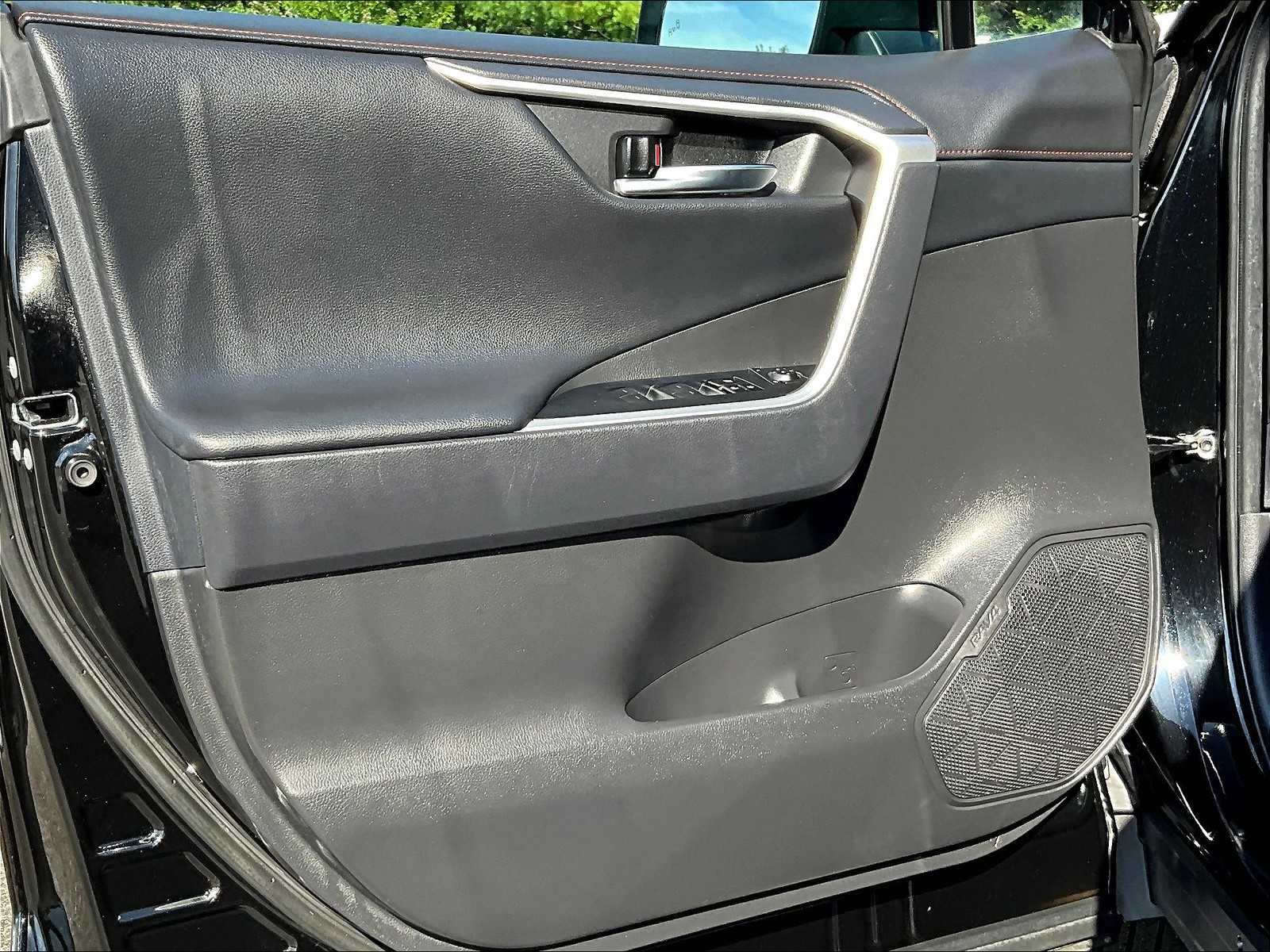 2024 Toyota RAV4 Adventure - Photo 9