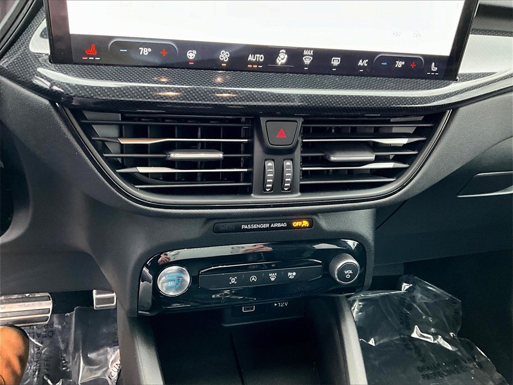 2024 Ford Escape ST-Line Select - Photo 26