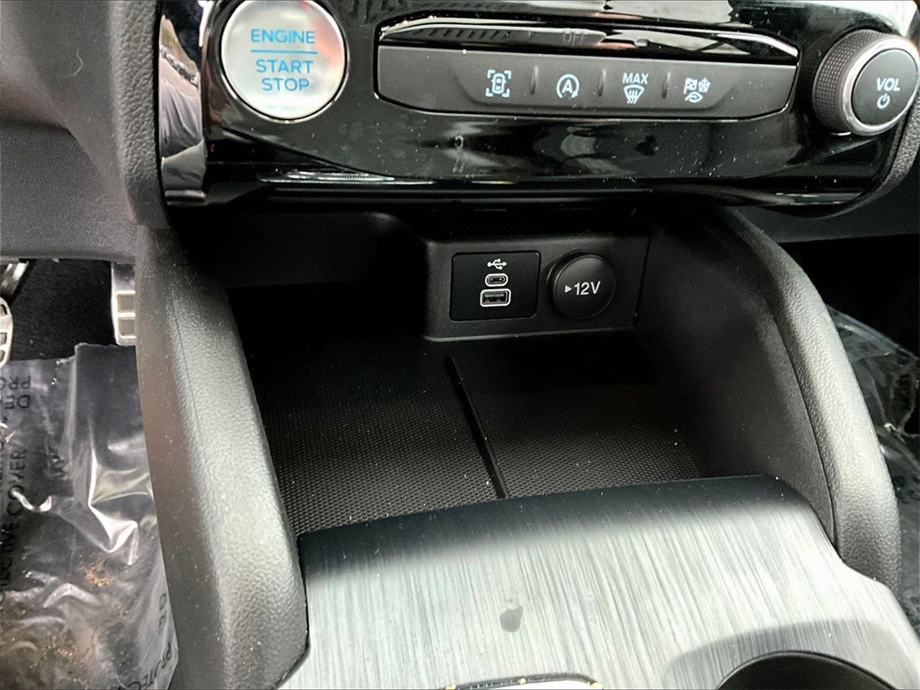 2024 Ford Escape ST-Line Select - Photo 27