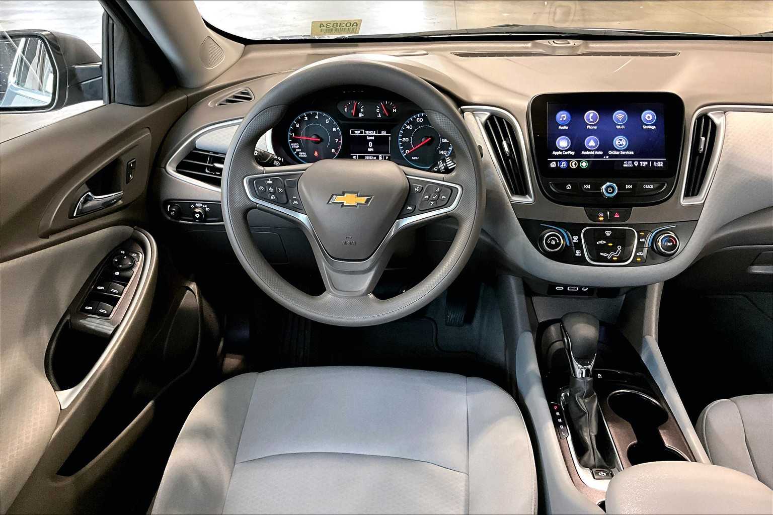 2023 Chevrolet Malibu LS - Photo 17