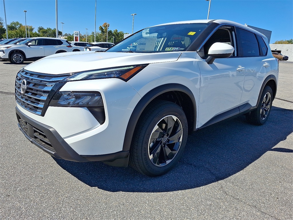 2026 Nissan Rogue SV - Photo 2