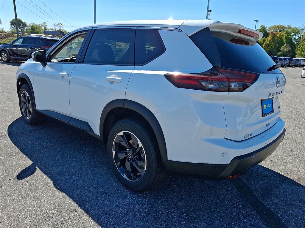 2026 Nissan Rogue SV - Photo 3