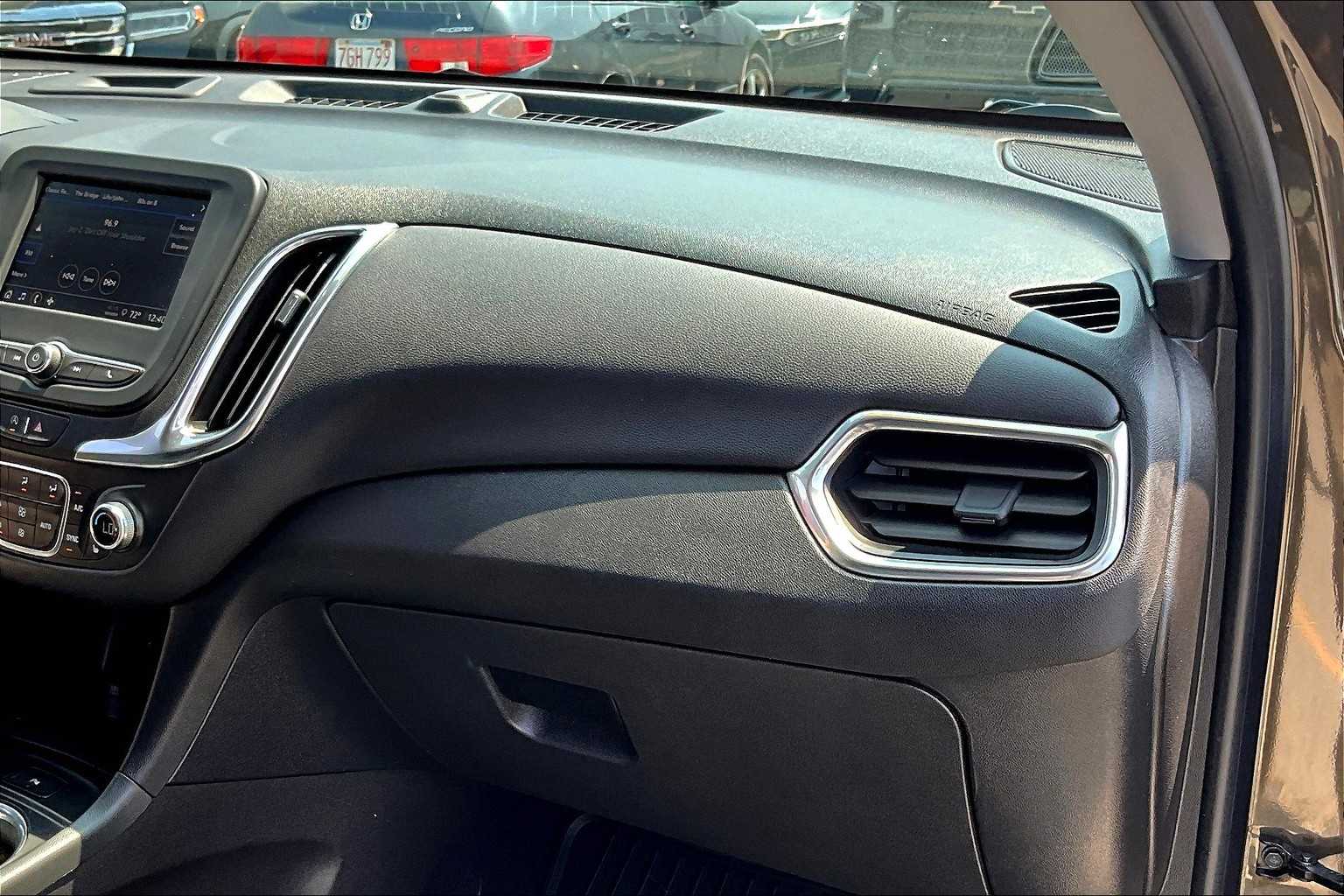 2023 Chevrolet Equinox LT - Photo 13