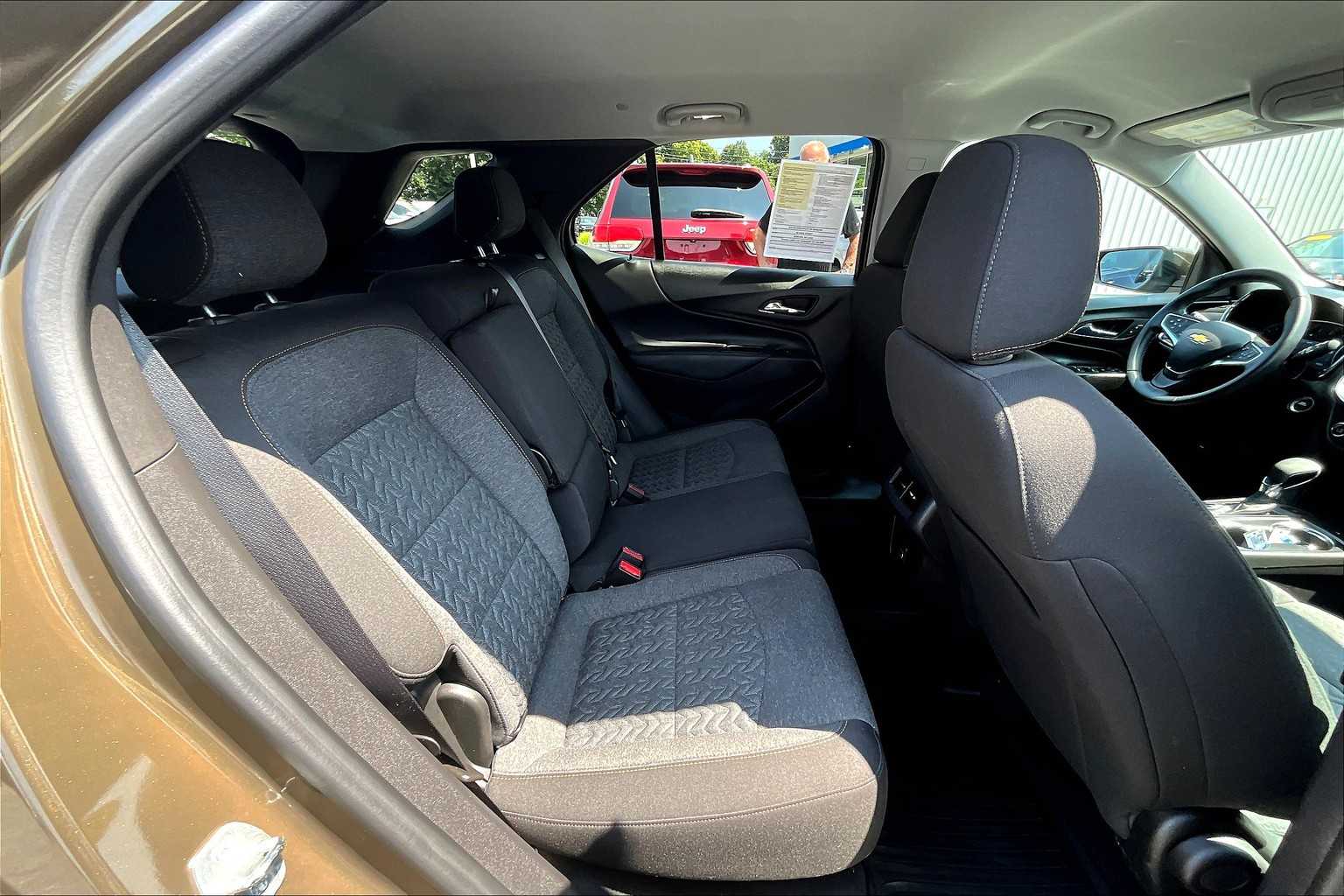 2023 Chevrolet Equinox LT - Photo 16