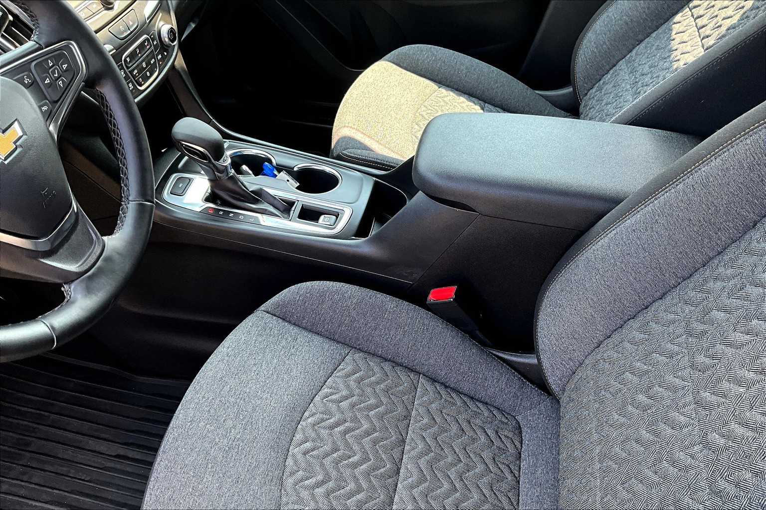 2023 Chevrolet Equinox LT - Photo 20