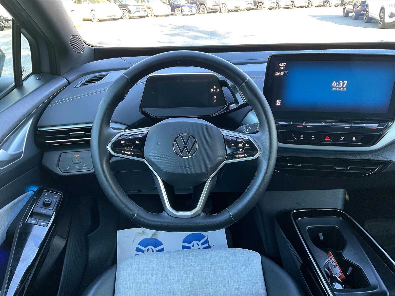 2023 Volkswagen ID.4 Pro - Photo 17