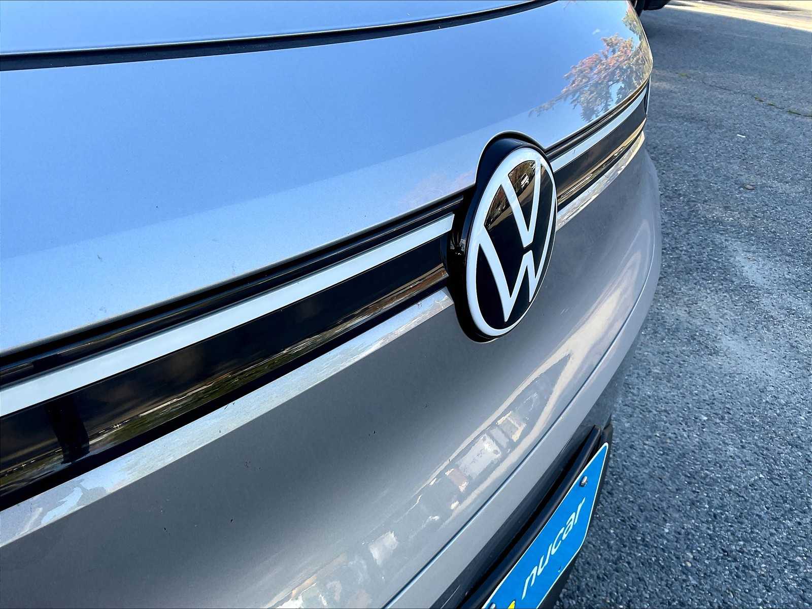 2023 Volkswagen ID.4 Pro - Photo 29