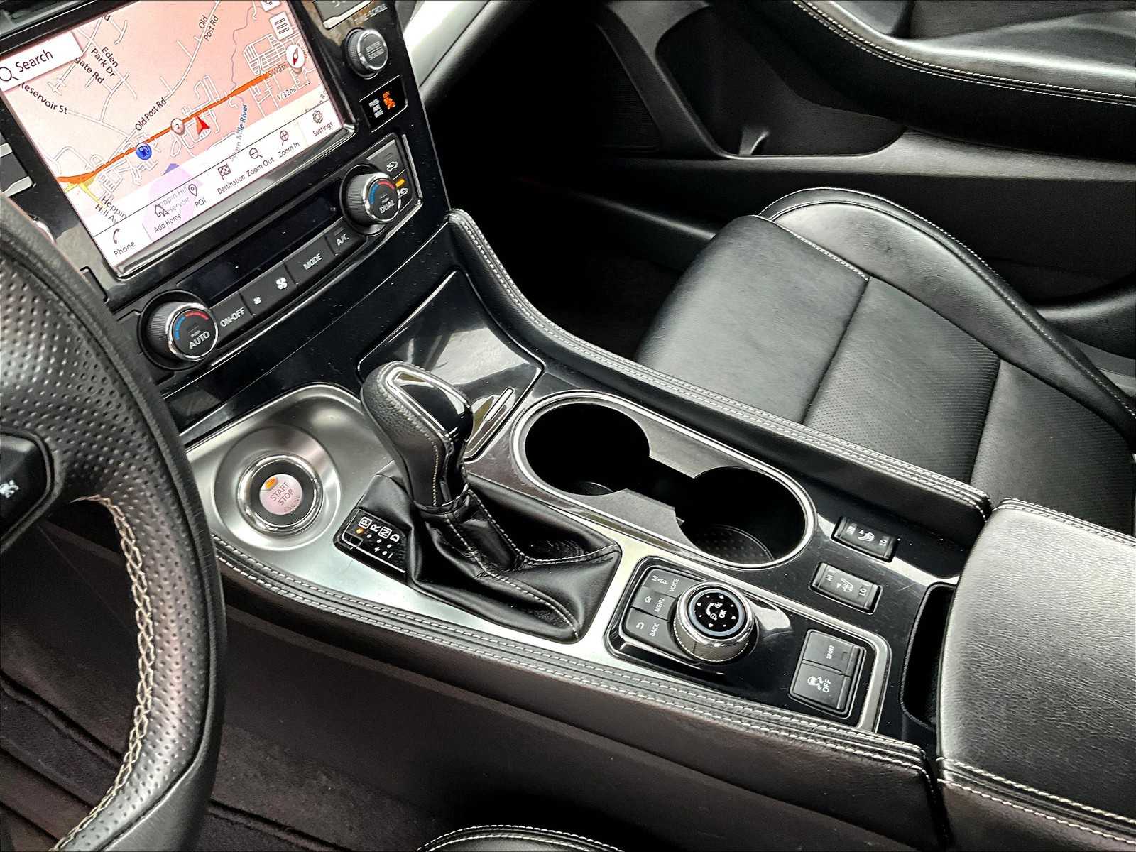 2023 Nissan Maxima SV - Photo 20